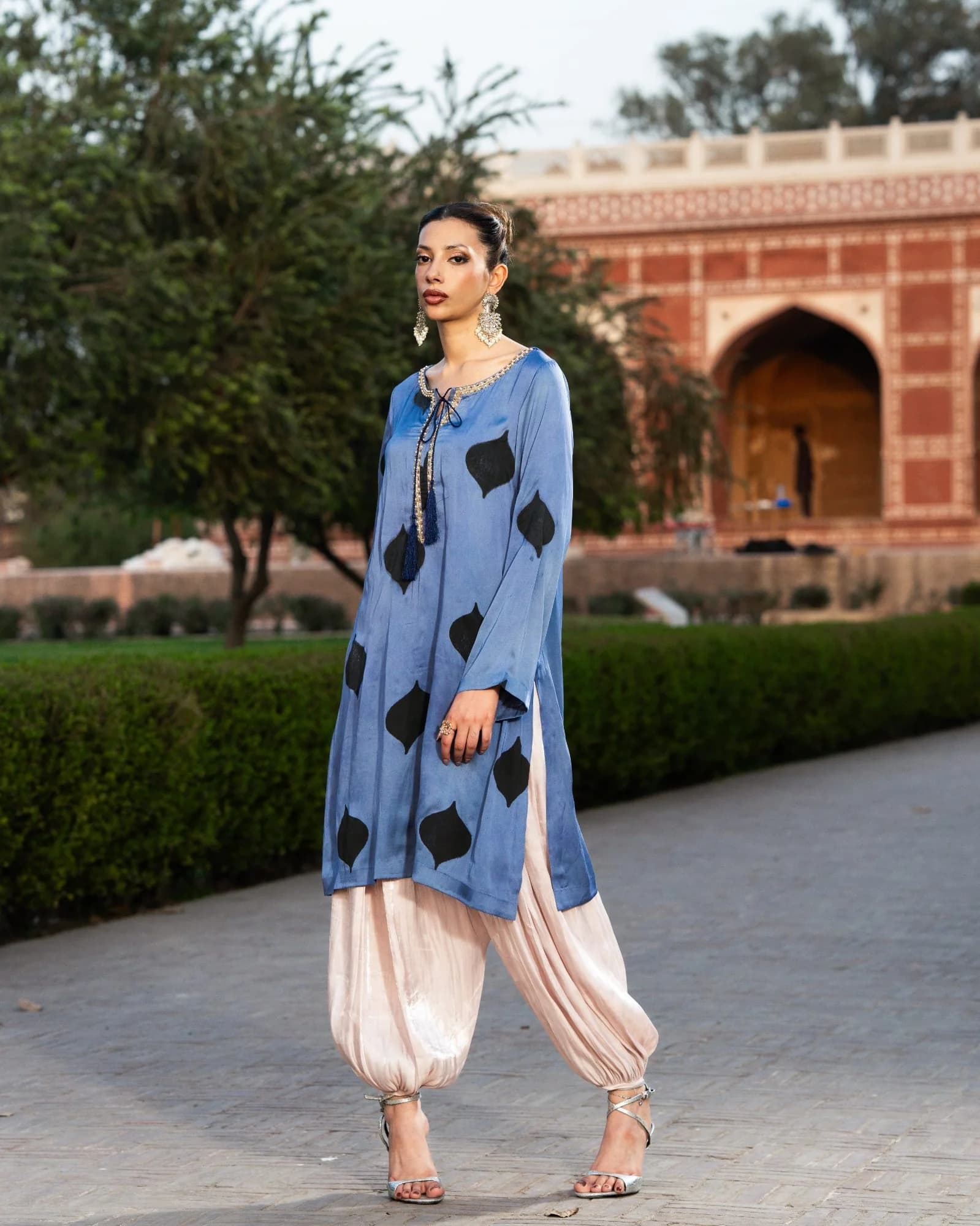 Narina - alternate view